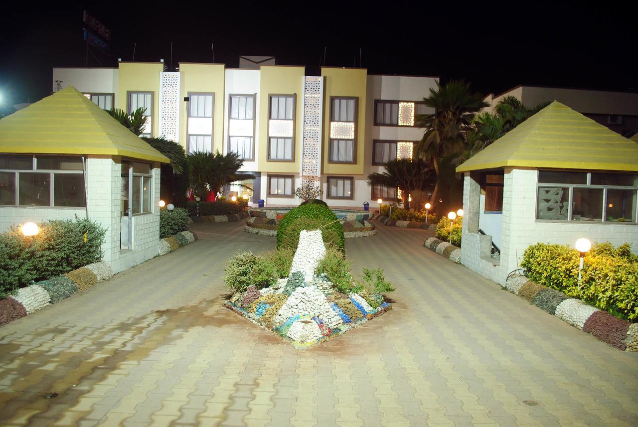 Safari Hotel & Resort Somnāth Zewnętrze zdjęcie